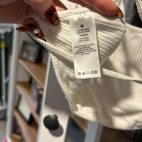 Garage bralette - Picture 3 of 4